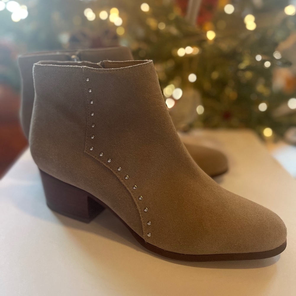 Franco Sarto Tan Suede Elysse Booties Size 10